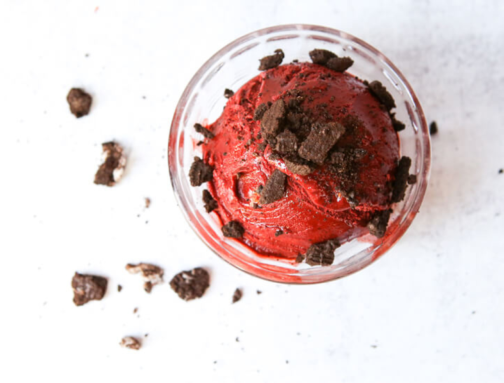 Red roses are sweet, but our red velvet cookies and cream gelato is even sweeter!